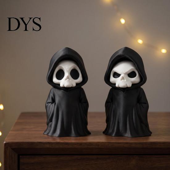 Black Robed Skeleton Statue 3D Printed Grim Reaper Figurine, Gothic Robe Statue, Figurine Mini Model Toy for Halloween Desktop Decoration Ornament