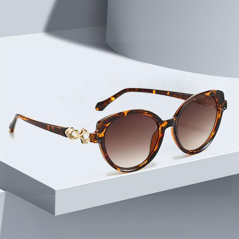 High Quality  New in Fashion Women  Designer Luxury Sun Glasses Sexy Square Frame Cat Eye Sunglasses Female Vintage UV400 Eyewear