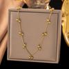 Moda Europeo-Americana Collana a Strati con Catena Piatta a Maglia Serpente a Tre Strati per Donna - Catena Clavicola con Croce in Metallo