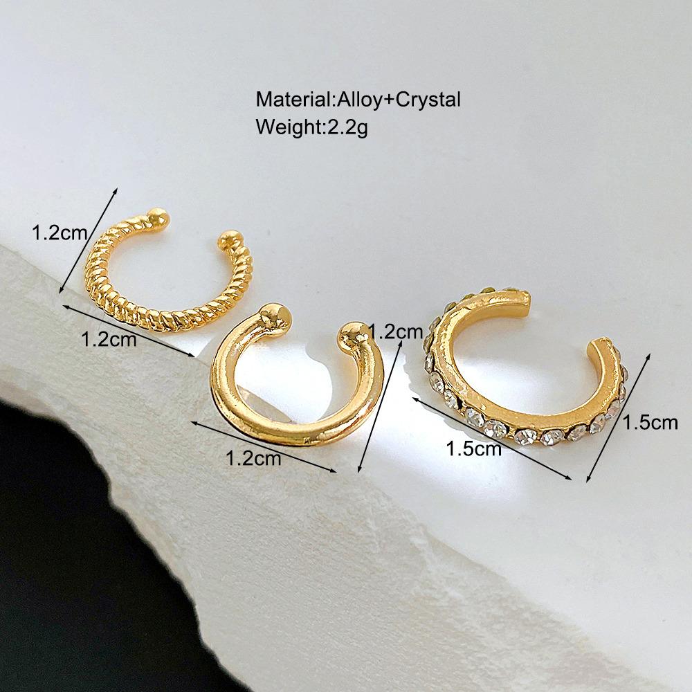 Fashion Simple Gold Color Crystal Clip Earrings for Women Girls Minimalist Metal Mirco Pave Rhinestone Fake Piercing Ear Jewelry