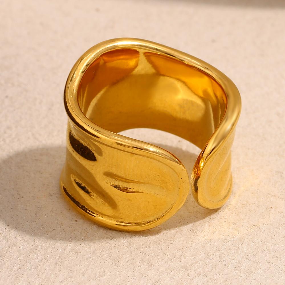 MamacitaSlay Classic 316L Stainless Steel Wave Pattern Wide Edge Open Ring 18K Gold Plated Waterproof Jewelry Women's Charm Ring