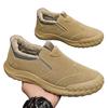 Cotton shoes are piled and thickened in winter, and labor insurance shoes are warm and non-slip in winter.