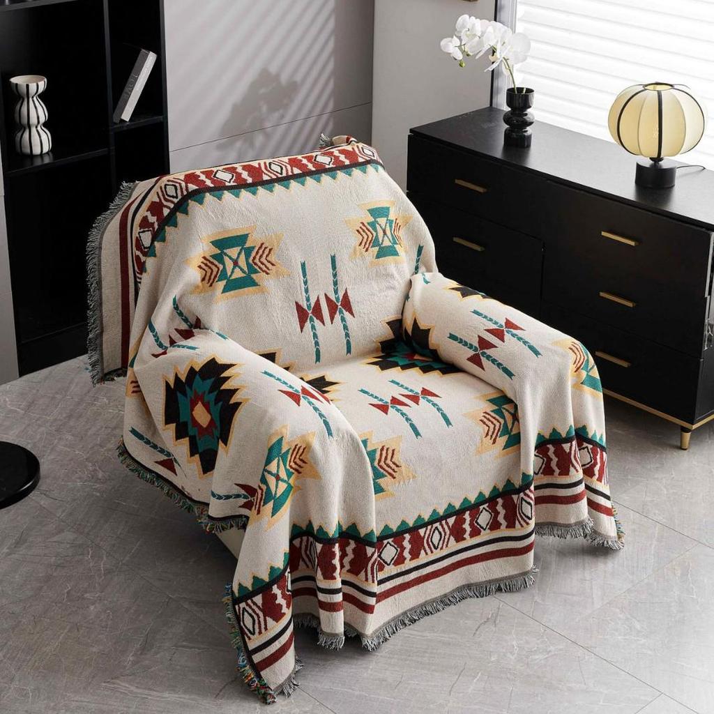 Luxury Lucky Cat Recliner Cover: Non-Slip, Double-Sided, All-Season Backrest and Cushion Protector