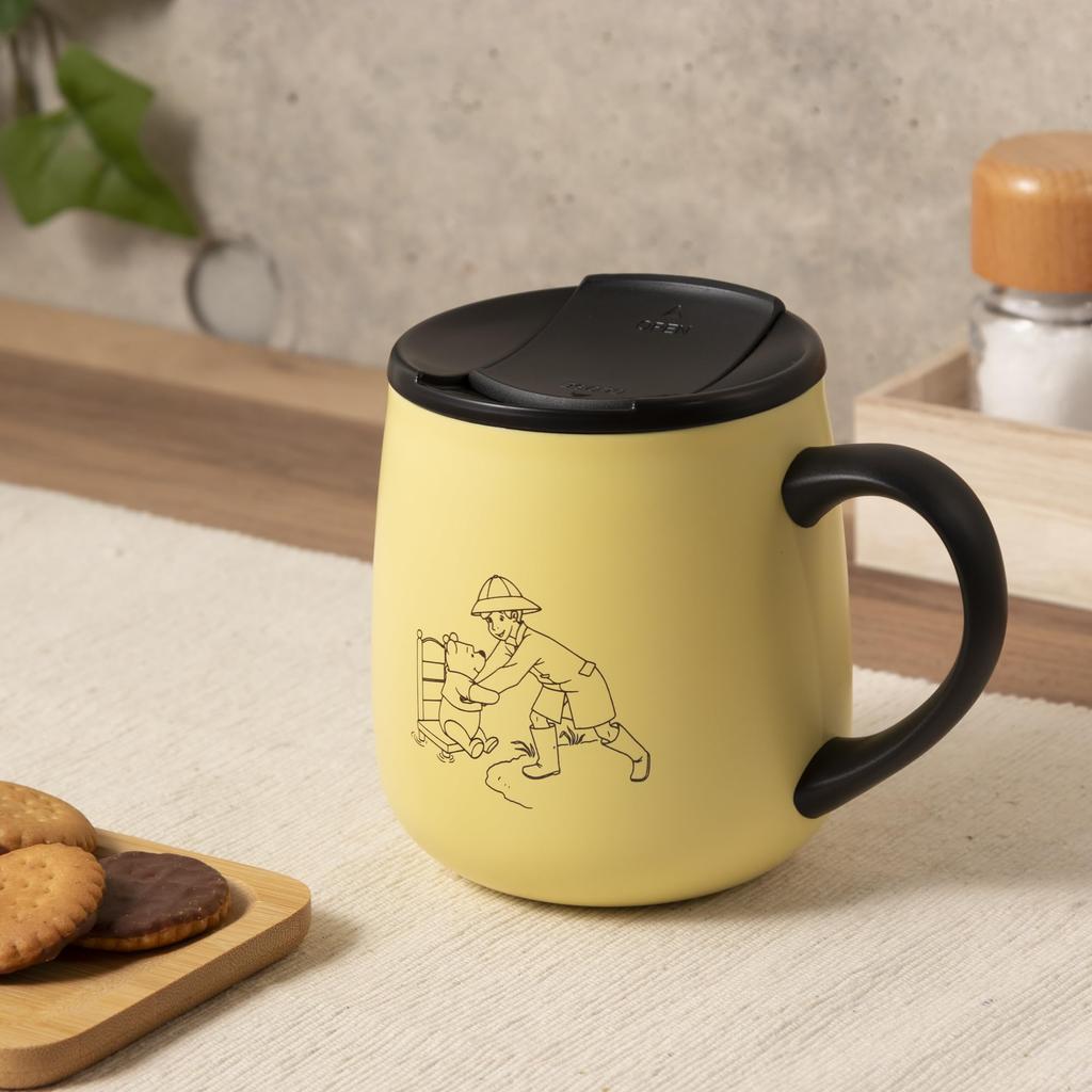Maebata Winnie the Pooh Mug with Lid 300ml Stainless Steel Double Walled Vacuum Heat Insulation Cold Insulation Boxed Present Disney 52945