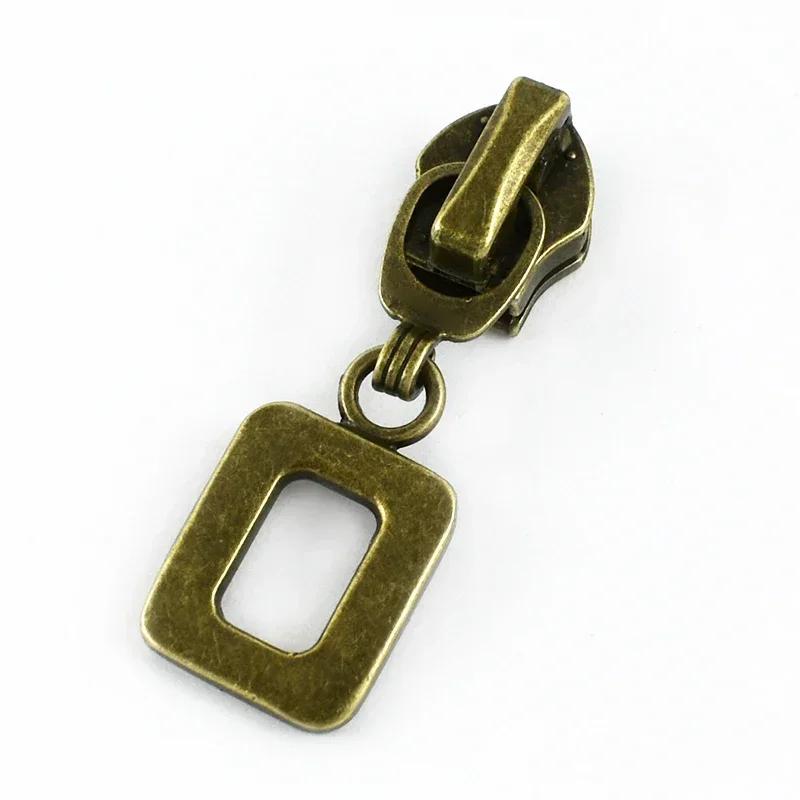 Meetee 5-20 Szt. 5# Suwak do Zamka Błyskawicznego na Zamki Nylonowe Stop Cynku Główka Zamka Dekoracja Brązowy Ciągnik Zamka Błyskawicznego Akcesoria do Szycia Kurtki Płaszcza