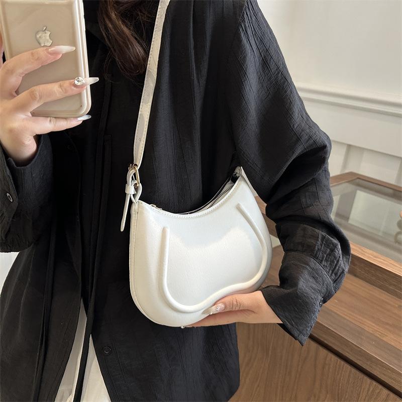 Výklenková a módní jarní kabelka do podpaží, nová textura, všestranná kabelka přes rameno, jednoduchá a módní dámská kabelka