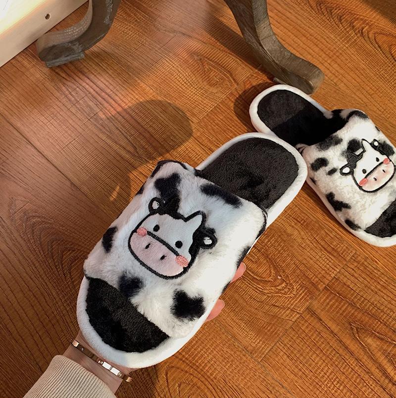 Fashion Kidmi Indoor Cotton Slippers for Women Fashionable Cute Cartoon Plush Cow Cotton Slippers Autumn and Winter Student Light Slides