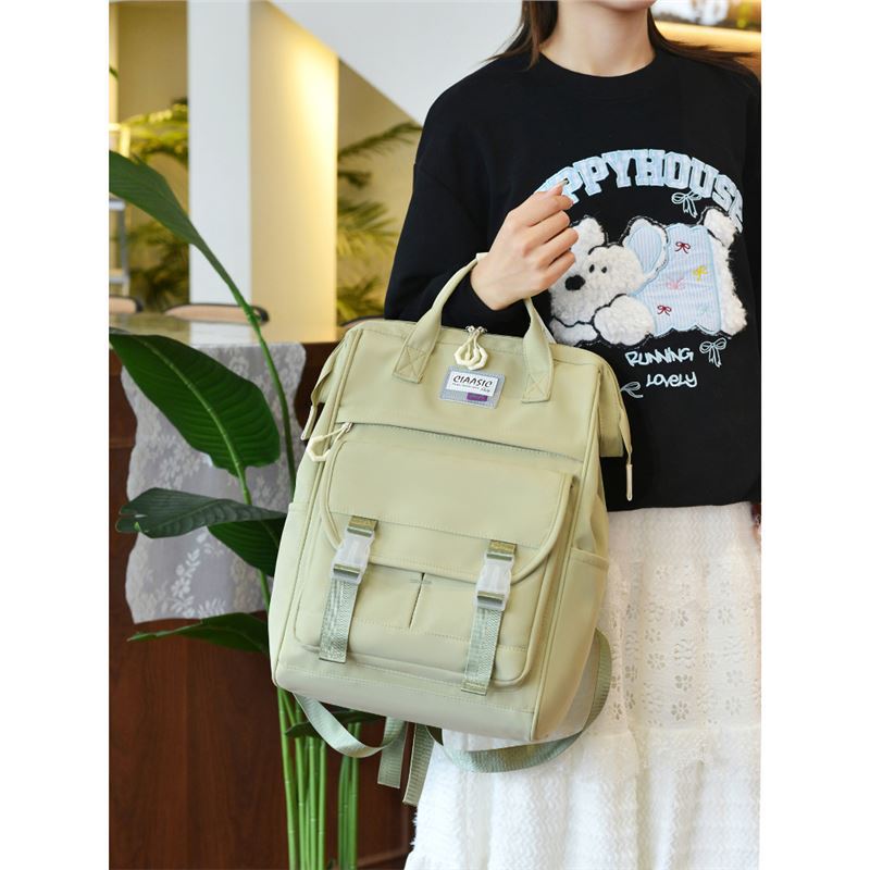 Schoolbag Mommy bag is lightweight, simple and large-capacity backpack 1101 new mother and baby go out to play fashionable multi-functional backpack