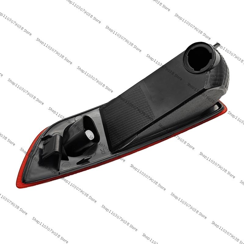 For Volvo XC60 2008-2013 Car Rear Bumper Reflector Light Brake Light Stop Turn Signal Lamp 30763322 30763323