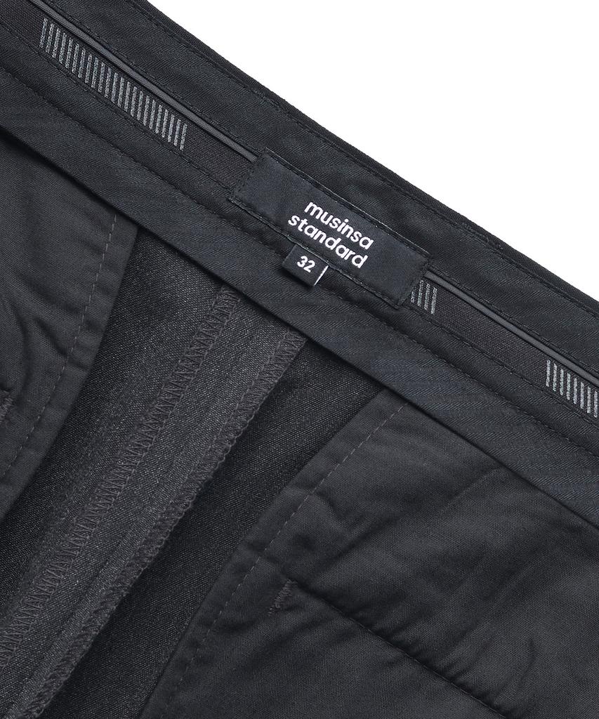 MUSINSA STANDARD Lightweight Loose Tapered Hidden Banding Crop Slacks [Charcoal Gray]