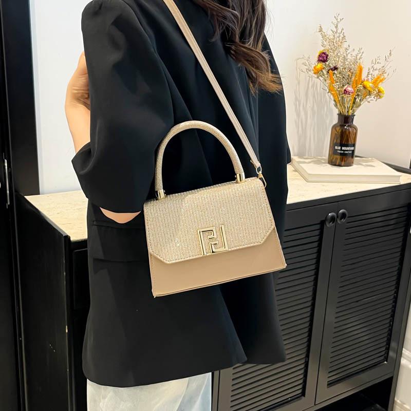 Korean Version of Textured Single Shoulder Oblique Span Bag Women's Fashion Bag Women's 2025 New Niche Design Commuter Handbag