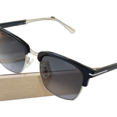 Brillen & Accessoires – Sonnenbrille