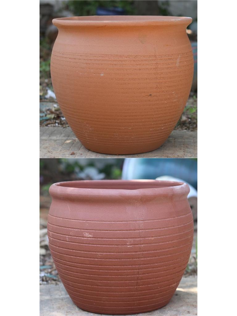 Retro Extra Large Coarse Terracotta Planter for Courtyard or Balcony