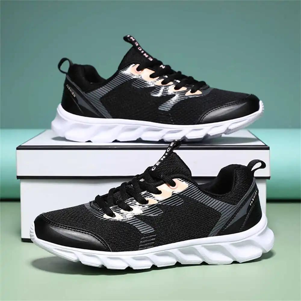 35-36 Lace Up Skateboarding Shoes For Women Loafers White Ladies Sneakers Outdoor Boots Ladies Sports 2025 Luxe Luxary 2025