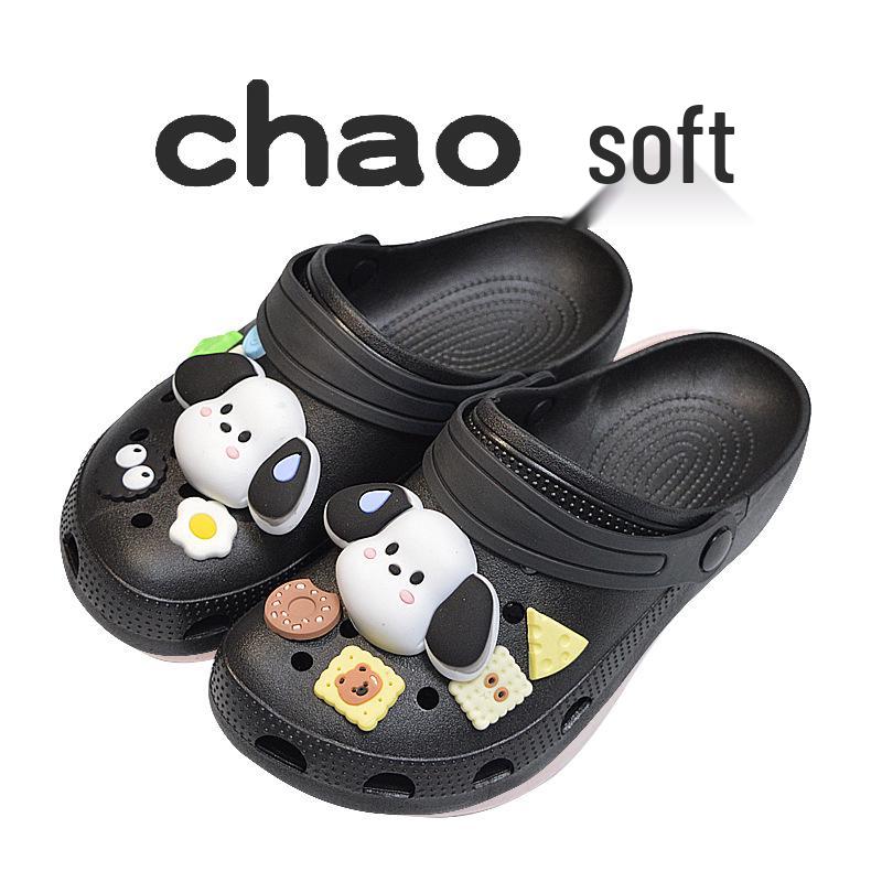 Summer 2025 Women's Trendy Breathable Hole Sandals: Cute, Non-slip, Thick Sole Couple Beach Shoes