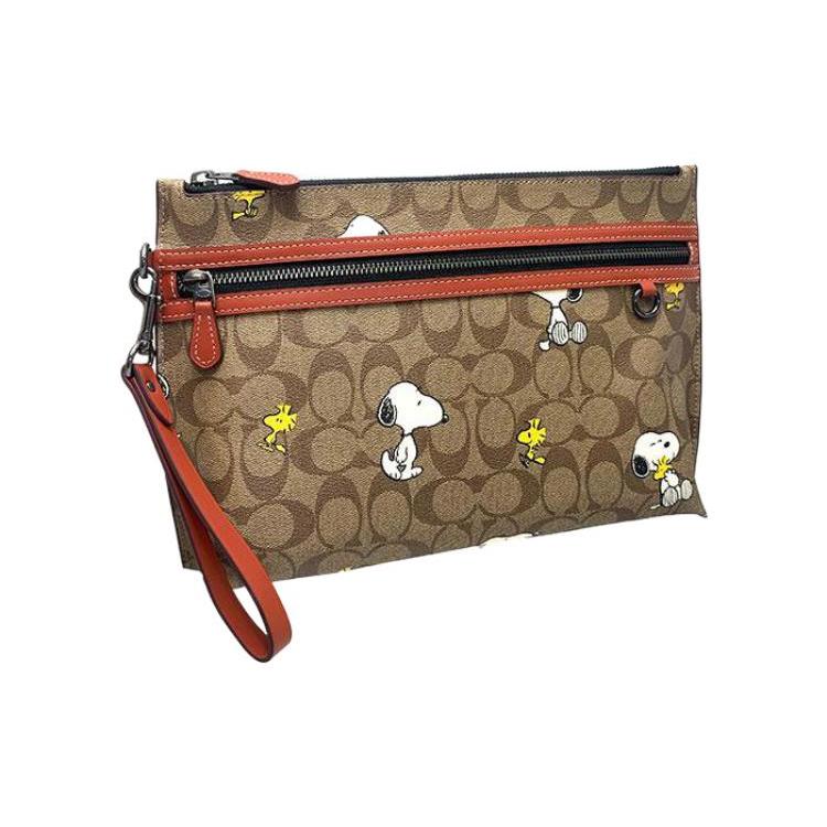 New COACH PEANUTS Collaboration Pouch Coated Canvas With Refined Calfskin Wrist Bag Clutch Large Women's Khaki CE712-QBE7V