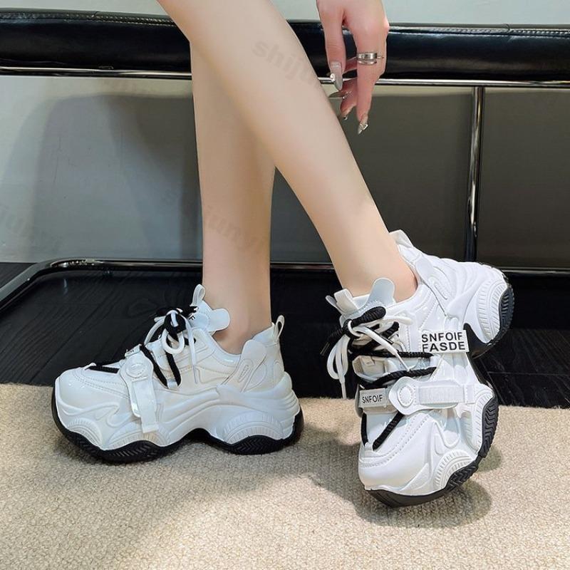 Women Chunky Sneakers Spring New Fashion Lace Up Red Platform Shoes Outdoor Trendy Versatile Casual Sports Shoes Zapatos Mujer
