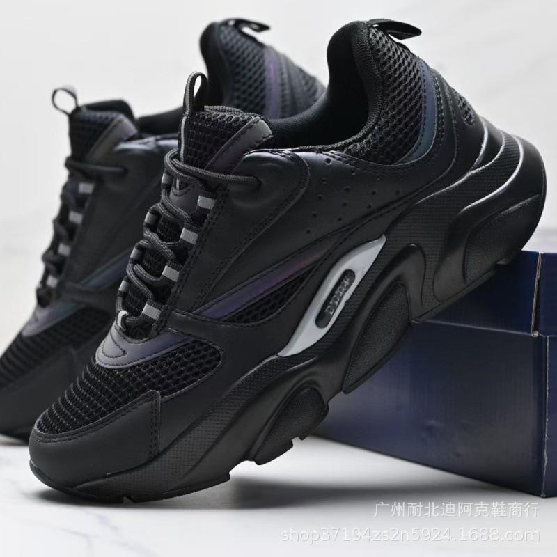 Lässige Herren Sommer Sneaker Dicke Sohle Atmungsaktives Mesh Leichtgewichtige Erhöhung Papa Schuhe für Sport