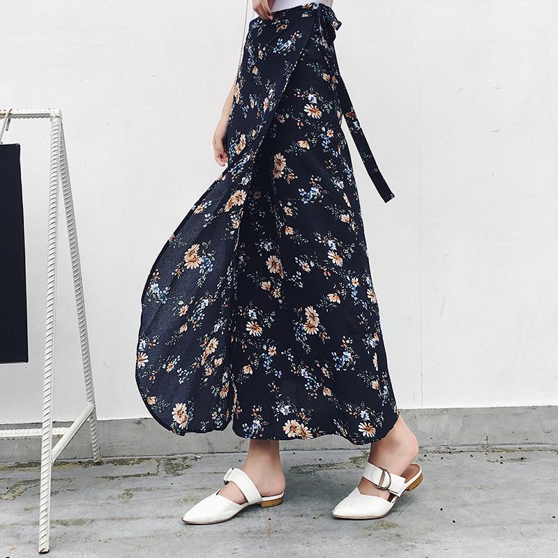 Bedrucktes Chiffon-Midikleid im Bohemian-Stil mit Wickelrock mit Bindegürtel (8016)