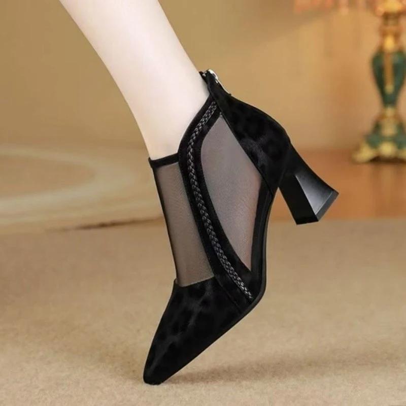 2025Women's Fashion Pointy Splicing Mesh Fabric Back Zipper Soft Sole Anti-slip Wear-resistant Short High Heel Boots