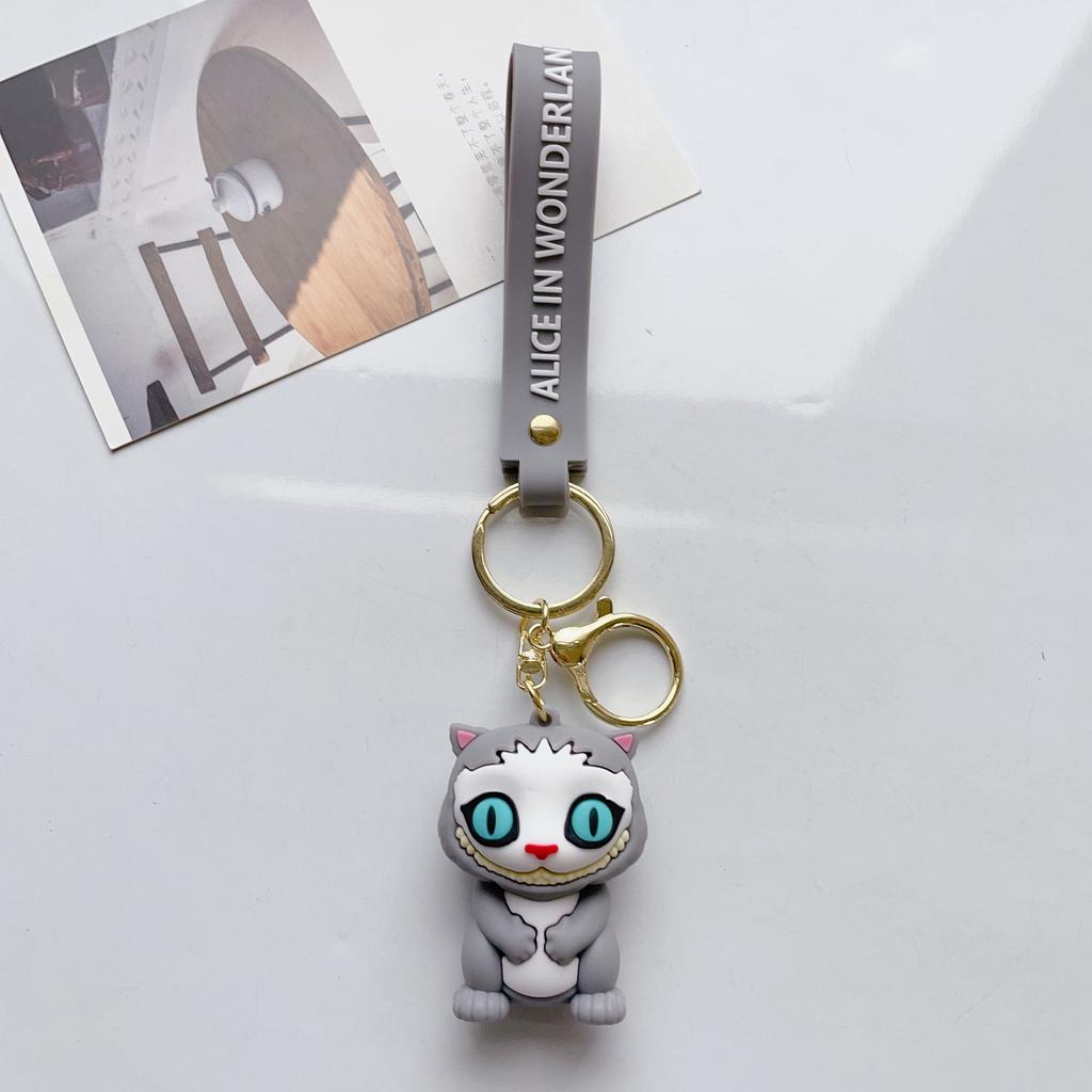 Cartoon Alice in Wonderland Kawaii Alice Mad Hatter Red Queen Figure Car Key Chain Male And Female Bag Pendant Ornament Toy Gift