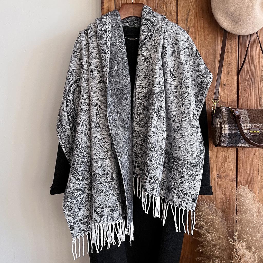 Scarf women's outer with ethnic style imitation cashmere shawl desert seaside travel warm cashew flower scarf thin