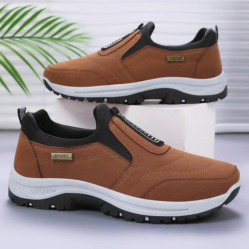 Mens Wide Width Slip-On Casual Shoes Breathable PU Leather Flat Sole Outdoor Leisure Footwear