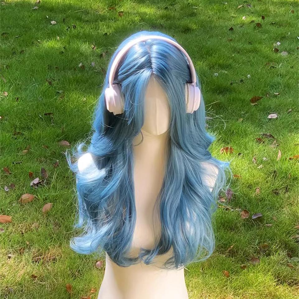 22 Zoll Seeblaue Farbe Synthetische Perücken Mittelscheitel Lang Natürlich Welliges Haar Perücke Für Frauen Cosplay Drag Queen Party Hitzebeständig