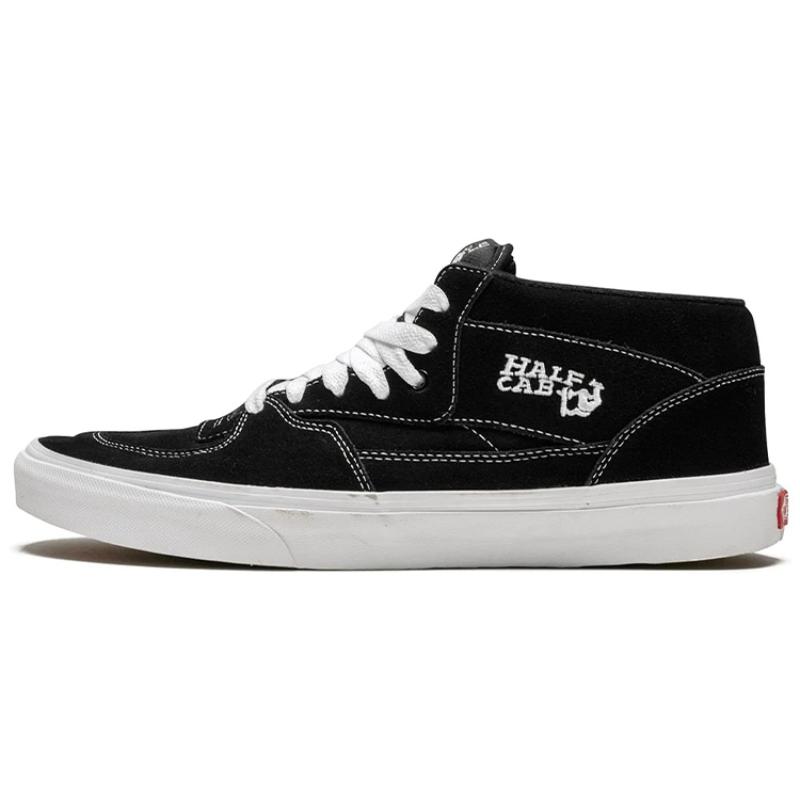 

Vans Half Cab Black Vans VN000DZ3BLK 36