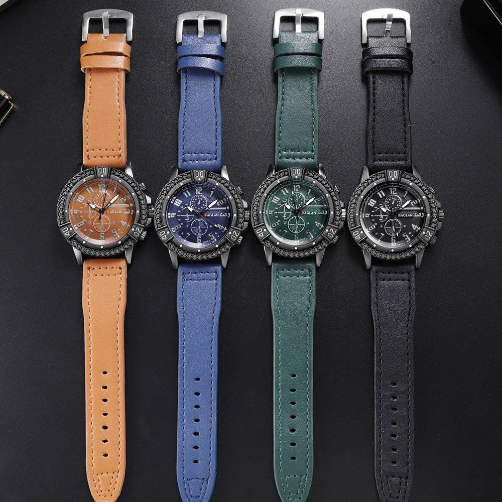 New Casual Men's Quartz Watch – Retro Sports Design with Silicone Strap, Black and Blue