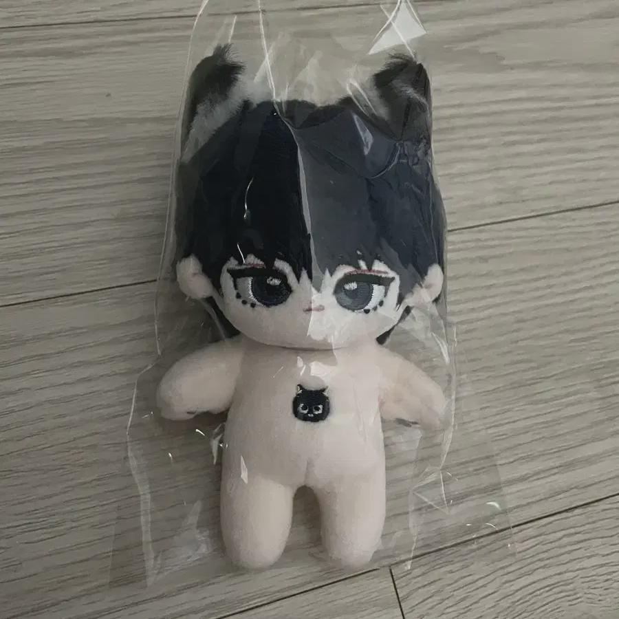 

Время мусора Бигонг Хороший Финал Номер 10см Хлопковая кукла Ци Чон Су