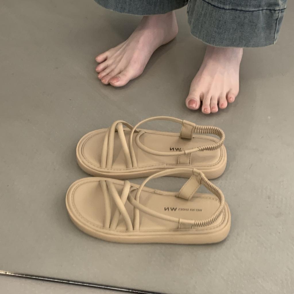 Roman sandals women's 2025 new summer wear with skirt casual Internet celebrity fairy style versatile flat beach