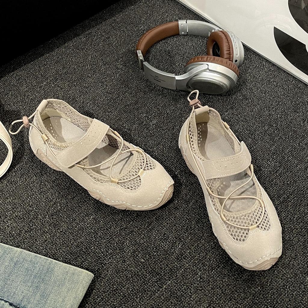 Retro brown French platform shallow mouth single shoes women's 2025 new autumn skirt versatile round head Mary Jane shoes