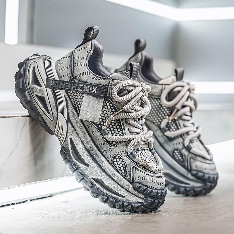 Men's shoes autumn new trend casual shoes comfortable and light versatile men's sports shoes fashion