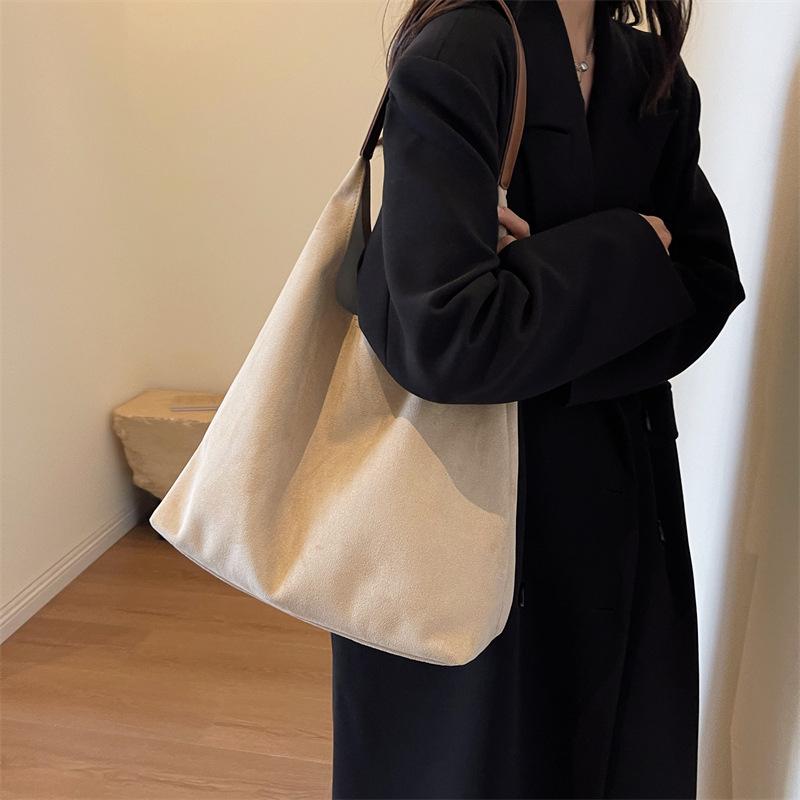 Damen Samt Eimer-Tragetasche: Großvolumig, Modisches & Retro-Design