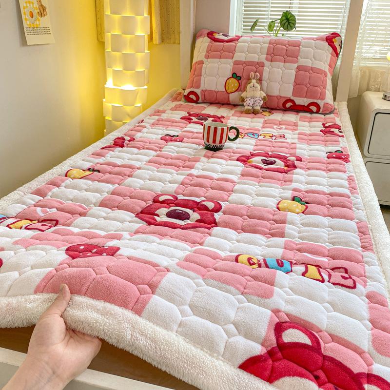 

Уютный одеяло-мат из молочного бархата для дома - Мягкий зимний наматрасник для студентов общежития, Односпальный размер, Флисовый топпер для матраса 90x200cm