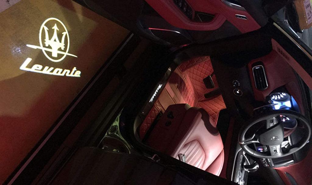 Maserati Laserowy Projektor Logo Powitalny LED Zestaw 2 sztuk Kompatybilny z Maserati Levante Lampa, Światło, Światło, Projekcja, 2, (2006, 2014-2021)