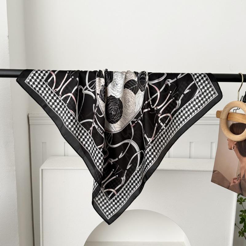 Polka Dot Silk Scarf Square Scarf High-end New Versatile Decorative Scarf Scarf Scarf Neck Cashew Flower Scarf Shawl Can Be Used As a Tube Top