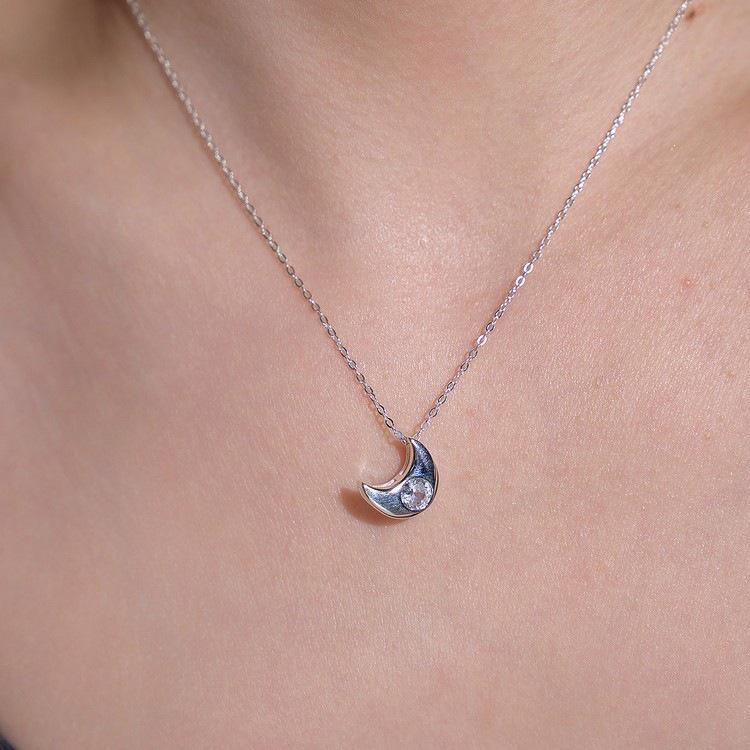 Sterling Silver White Gold Plated Crescent Moon Zircon Pendant Necklace for Women White Gold