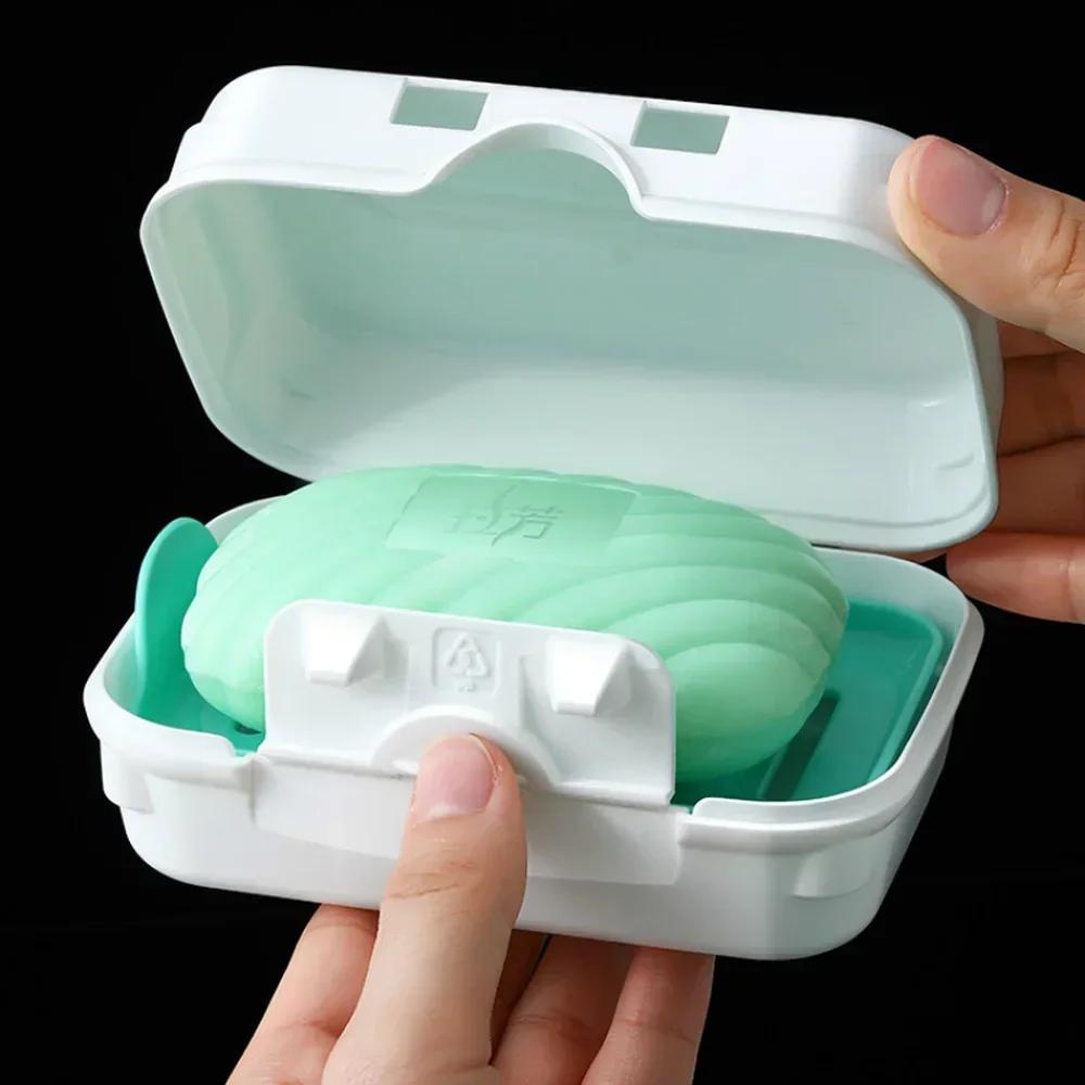 Simple Soap Container Japan Imported Travel Portable Plastic Box with Leachable Interlayer Soap Dish for Bathroom on Sale