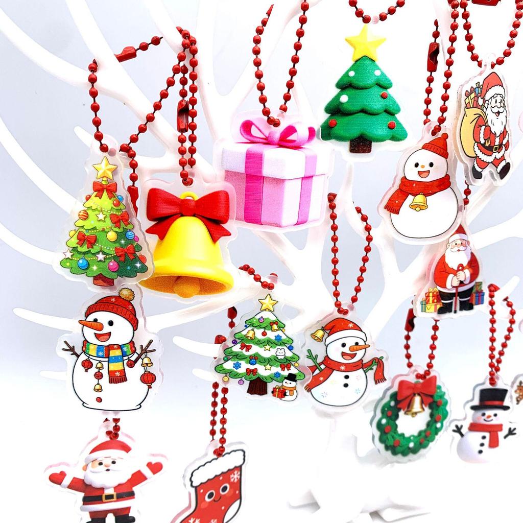Christmas Keychain Pendant: Cute DIY Bag Charm & Small Gift