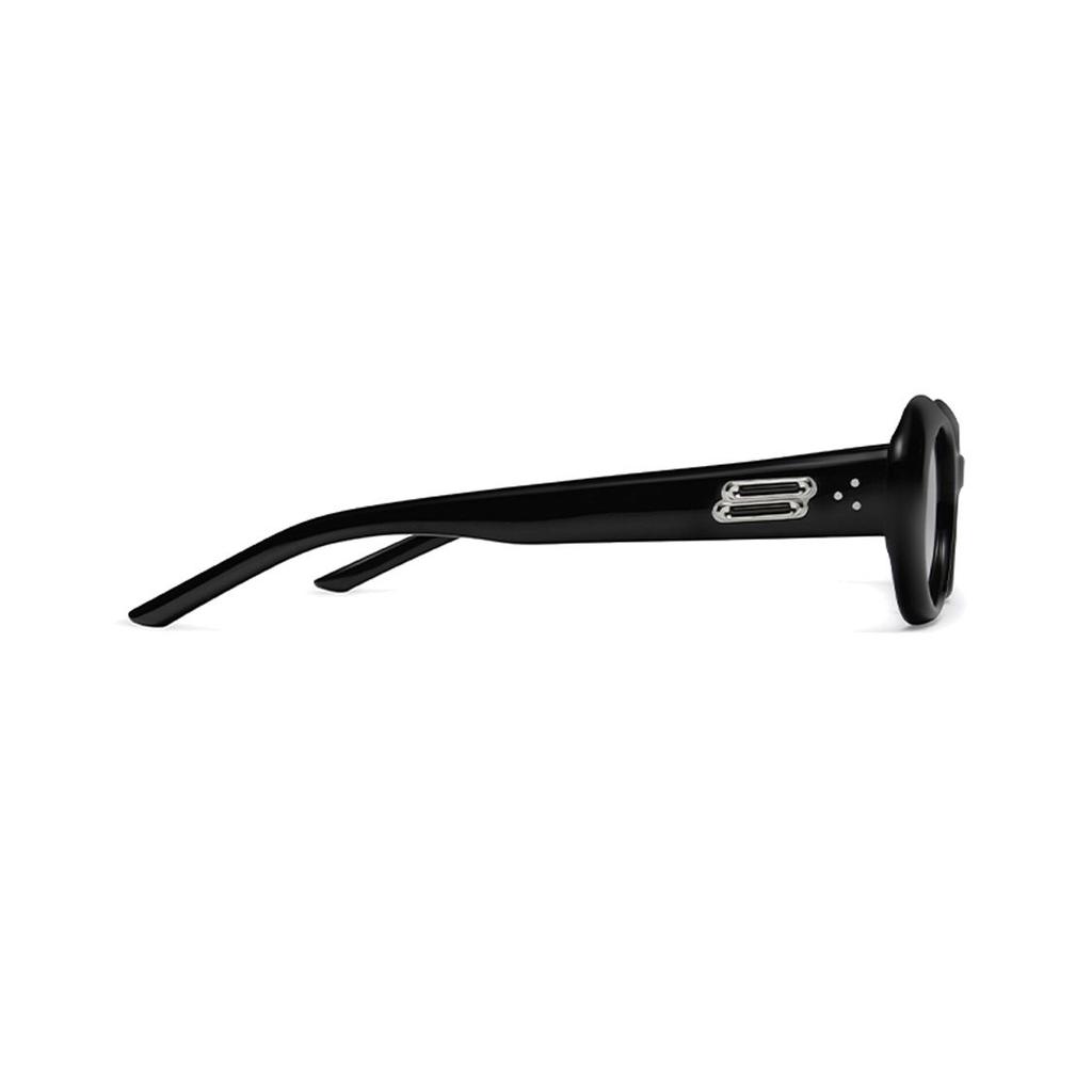 Gentle Monster Cat Eye Sunglasses With Metal Logo Unisex sunglasses Black MOLTA-01