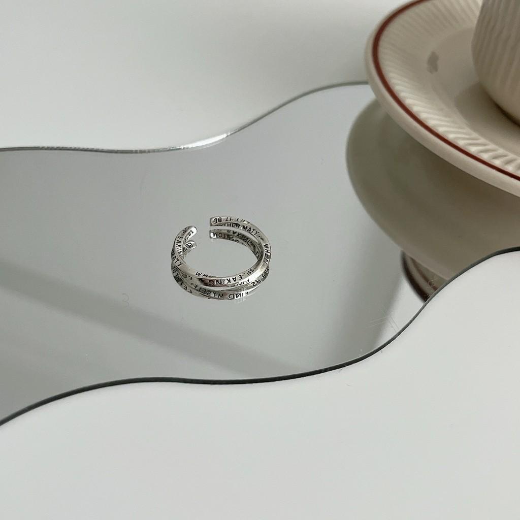 Elegant 2022 Silver Twisted Letter Ring Retro Geometric Design For Women