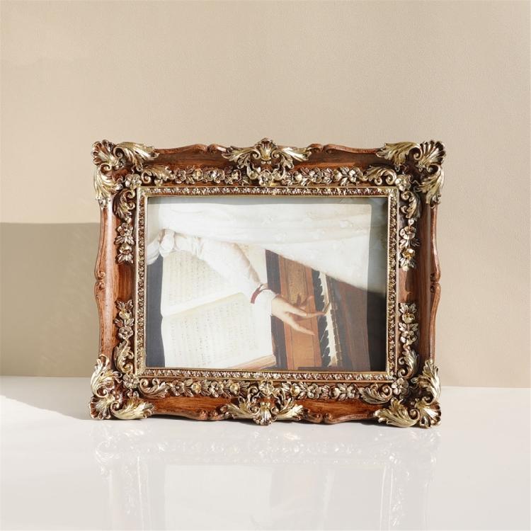 Elegant Picture Holder Resins Vintage Styles Flower Carvings Photo Frame for Sophisticated Home Styling Wall or Tabletop