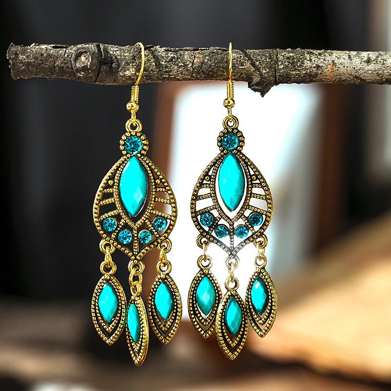 Ethnic Long Antique Gold Color Water Drop Earrings for Women Vintage Hollow Inlaid Rhinestone Elegant Earring Female Jewelry