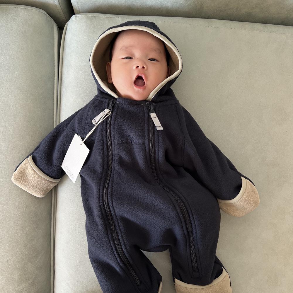 Двусторонний флисовый комбинезон 66 CM