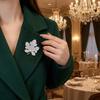 Vintage Sequin Leaf Brooch Trendy Jewelry Maple Leaf Pin  Fashion Dress