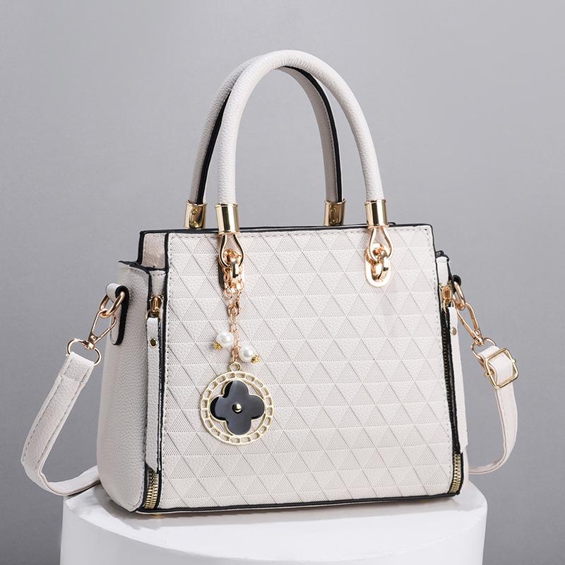 Borsa tote alla moda in rilievo da donna 2025: Borsa a tracolla casual di grande capacità