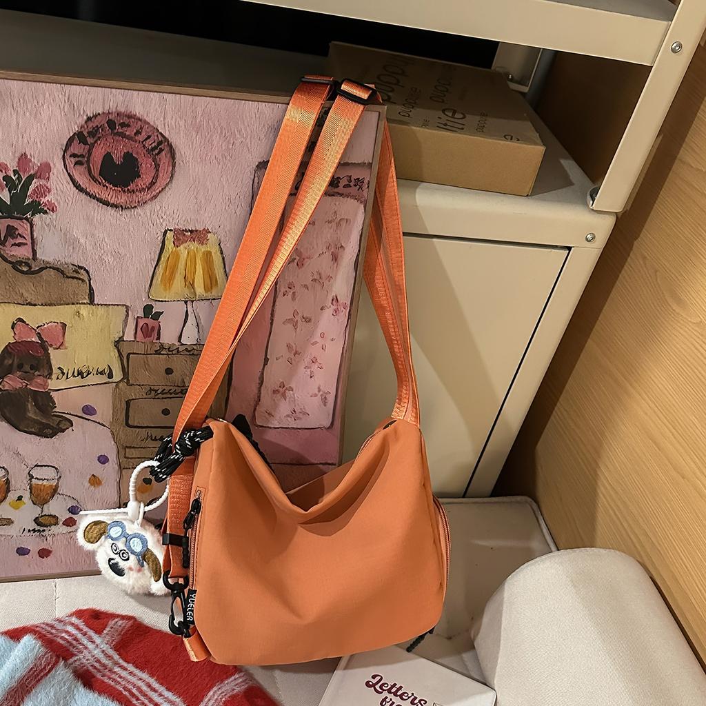 Niche design small backpack for women2026New lightweight casual commuter crossbody bag for students attending classes