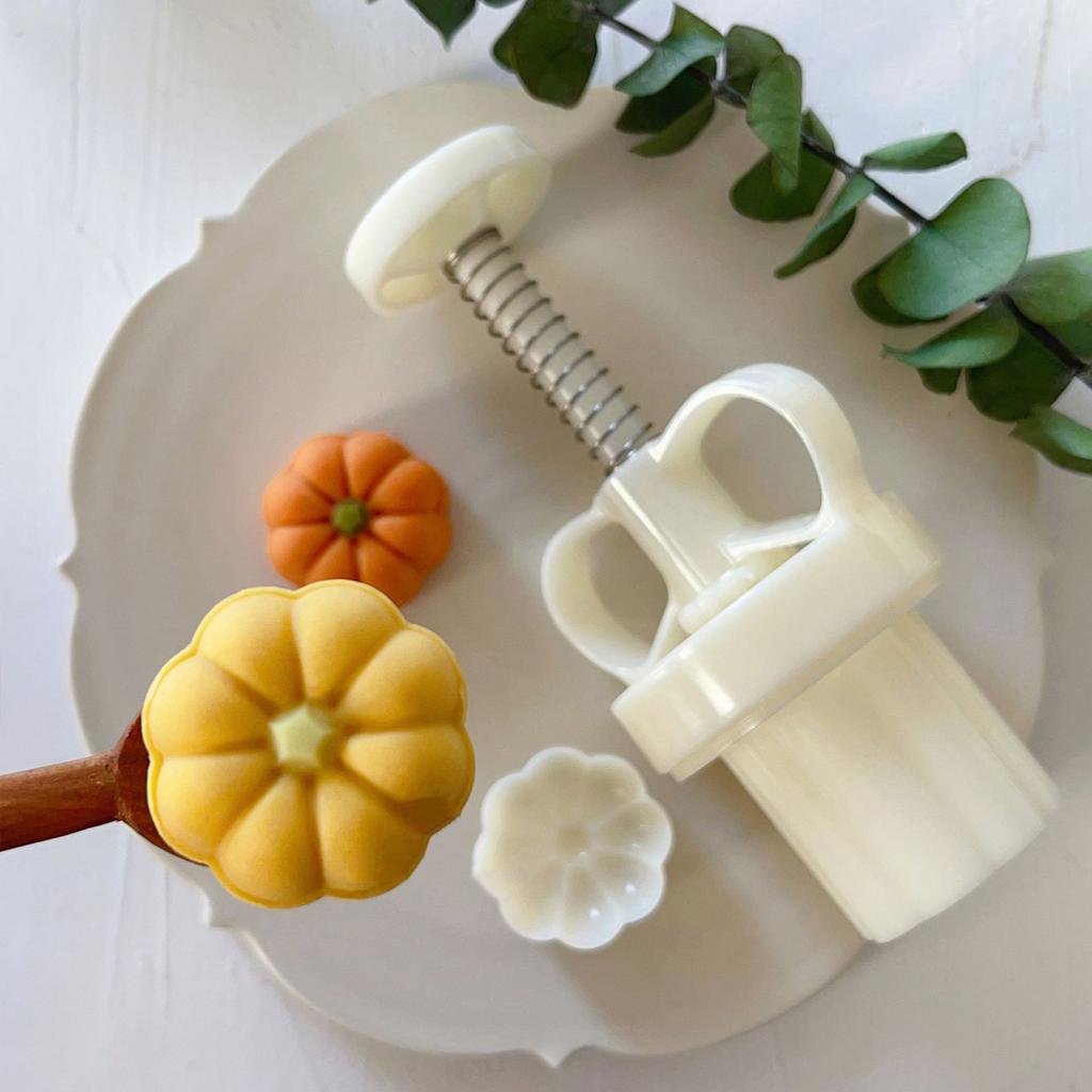 Pumpkin Mooncake Mold Mid-Autumn Festival Mooncake Mould DIY Hand Pressure Fondant Decorations Tools Moon Cake Mold